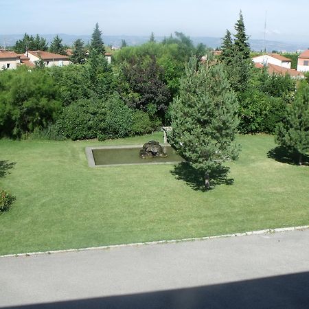 Готель Relais Du Soleil Chabeuil Екстер'єр фото