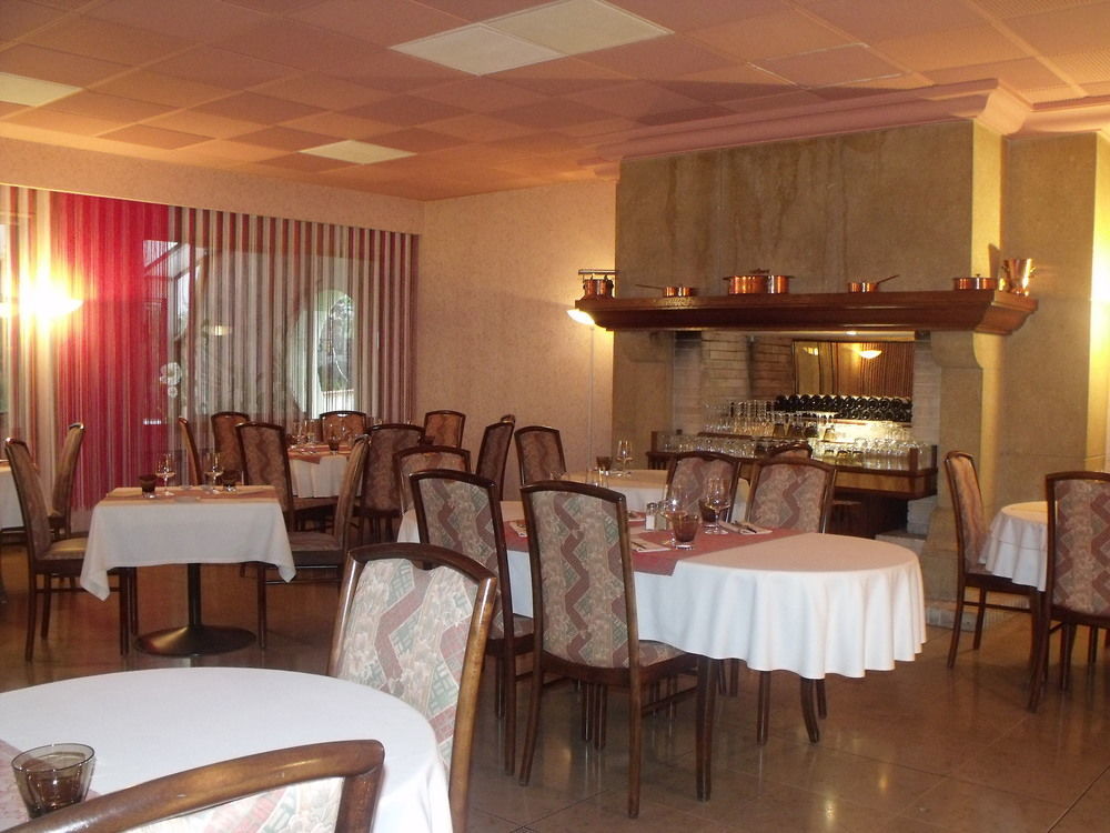 Готель Relais Du Soleil Chabeuil Екстер'єр фото